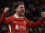 壹号娱乐-英超冲刺阶段再迎强敌，罗马造点机会，主帅态度：更衣室稳定，临场指挥获称赞的简单介绍-壹号娱乐